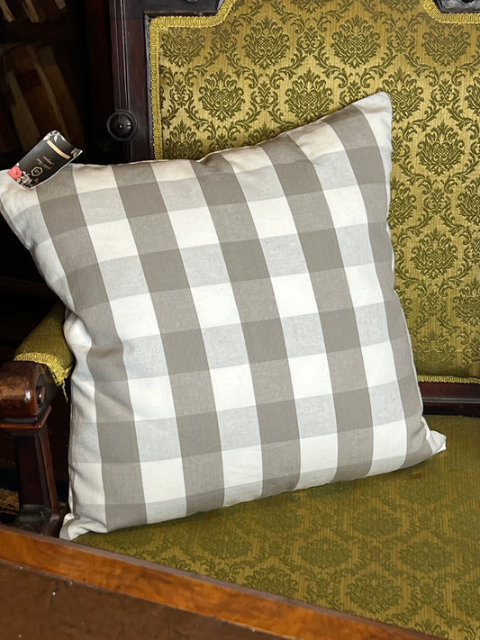 Grey and White Checked Pillow  20x20 Cozy Classic Style ๐๏ธ