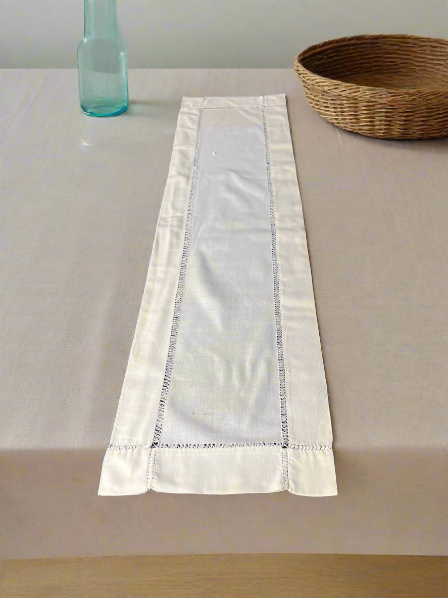 ๐ Vintage Irish Linen Table Runner ๐๏ธ Double Thick Edges | 12x44 inches ๐ผ