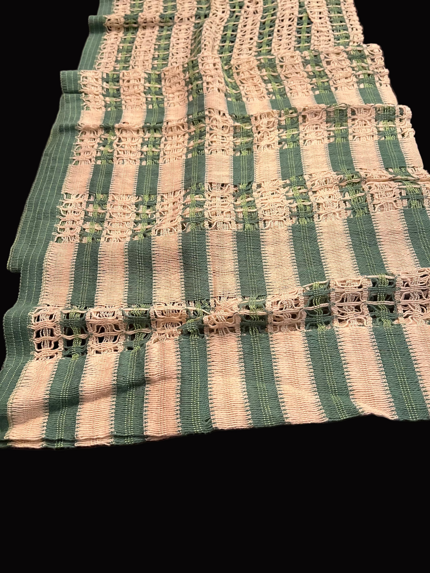 šæ Mid-Century Crocheted Green & White Curtain Panels ā 1950s Vintage Pinch-Pleat Pair šæ