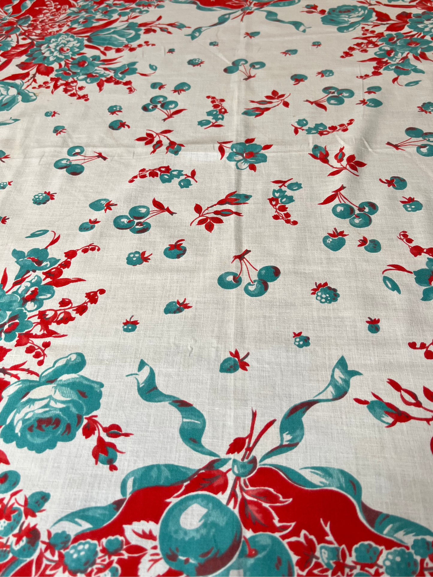πΌ Awesome Vintage Mid-Century Kitchen Tablecloth π Retro Charm & Style ποΈ