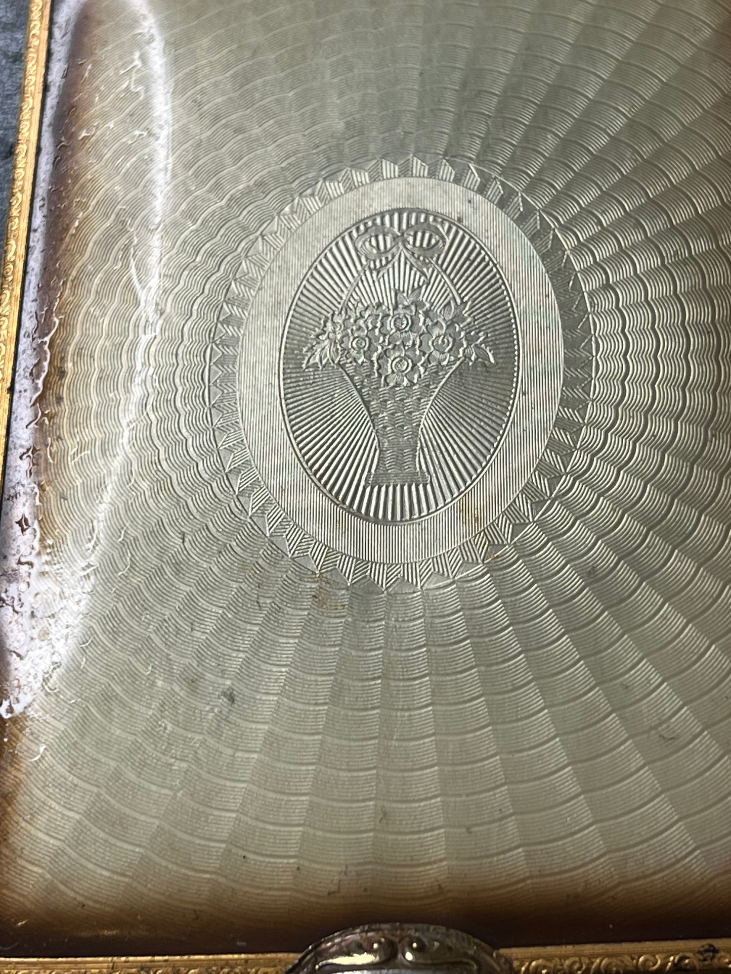 π Vintage Hand Mirror β Elegant Vanity Classic π