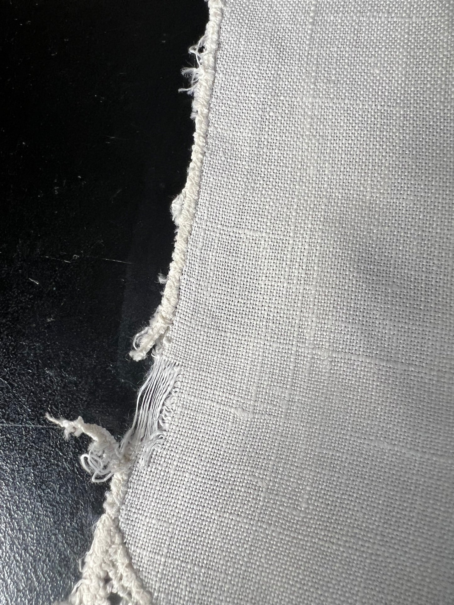 🍀 Vintage Antique Irish Linen Table Runner 🌸 Handcrafted Crochet Detailing 🧵