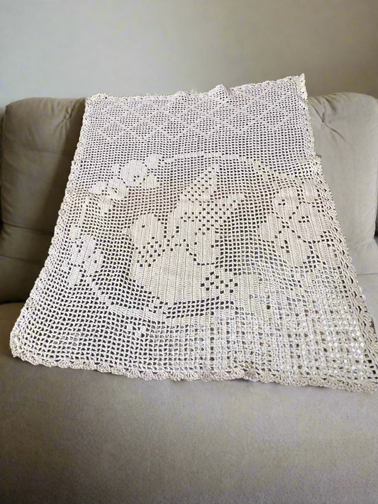 🕊️ Vintage Crocheted Antimacassar/ Cream with Bird Design 🌸